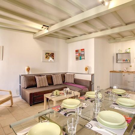 Three Bedroom Apartment Campo Dei Fiori Rome Luaran gambar